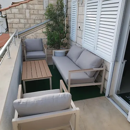 Apartment Am Sandstrand Omiš